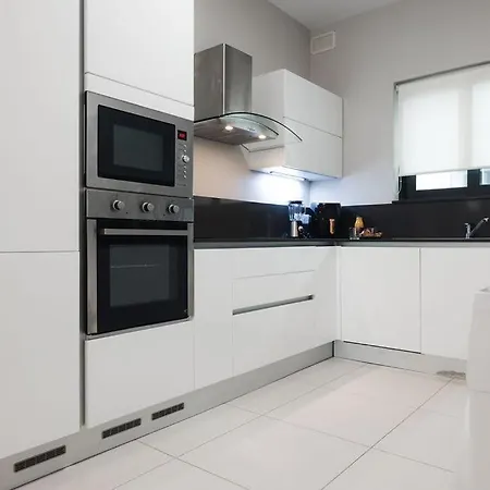 High End 2 Bedroom St Julians *