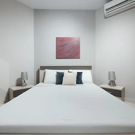 High End 2 Bedroom St Julians San Ġiljan